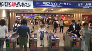 スカイツリーで観光客も多い