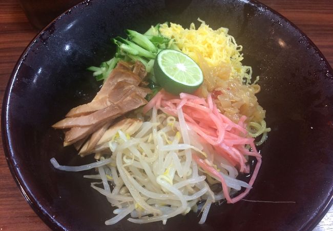 味源の冷やし中華は美味い