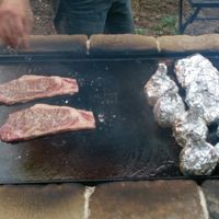 メインの「A5ランク」牛肉・玉ねぎのホイル焼き