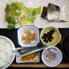 朝定食「焼サバ」