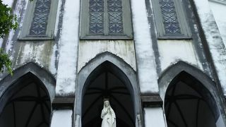 グラバー園へ行く道にあります。