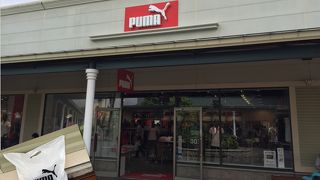 プーマはツアー客にはベストロケーション