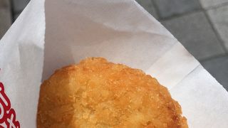 お土産やさんがたくさん