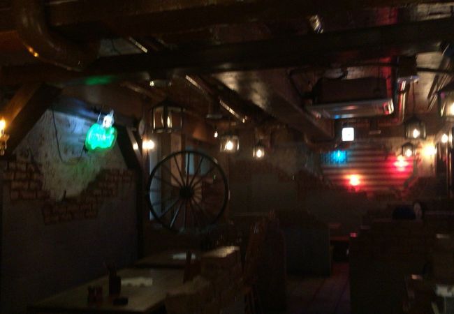 平日16時までのランチを狙いましょう。