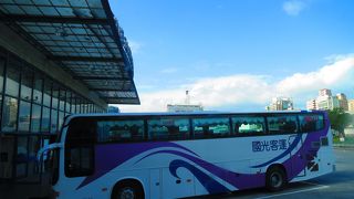 野柳地質公園へバスで行きました