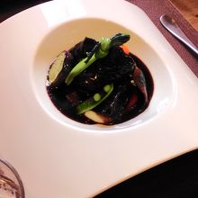 和牛ほほ肉のワインプレゼ