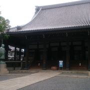 堺の寺町の中心にある寺院