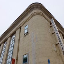 堂々とした建物