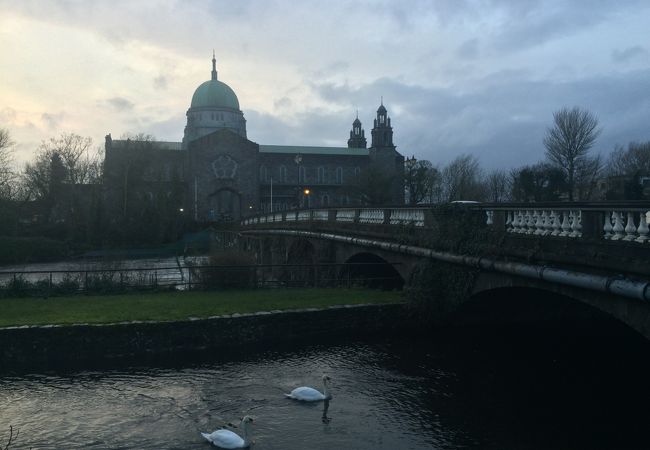 冬場は増水する