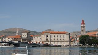 小さな修道院です