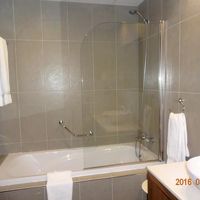 お風呂は　バスタブ付き