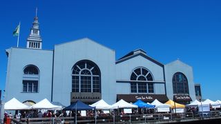 ローカルフーズの青空市場