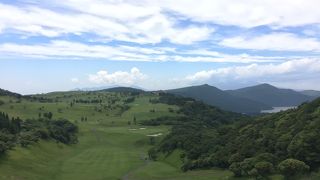 景色も綺麗、コースも広く標高が高いので涼しい。