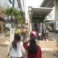 プルンチット駅 (BTS)