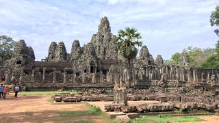 バイヨンを含む大きな遺跡