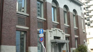 レトロ感溢れる外観がなかなか見もの