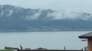 悪くは無いのですが周りに建物や高速道路などが多すぎるのでなんとなくつまらなく感じました