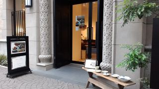 おしゃれなカフェ