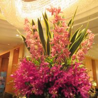 エントランスも華やかですね