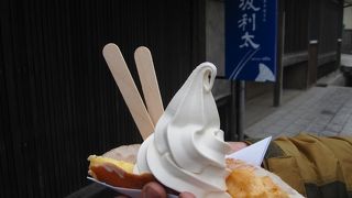 濃厚なソフトクリームです