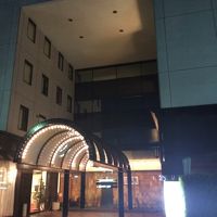 夜も明るく綺麗です。