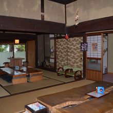 古風な雰囲気の中でゆっくりと