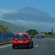 TF5号線から見たテイデ山。