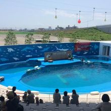 ショースペース