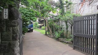 葛飾北斎が眠っています