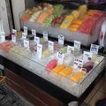 フレッシュジュースとカットフルーツが安い！鼎泰豊（本店）近くの果物屋