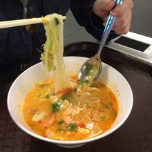 トムヤムクン麺