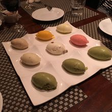 ジェラートは好きな味を選べる