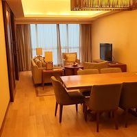 オーバーブッキングのためResidenceタワーの客室に宿泊