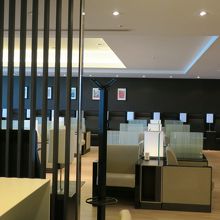 ANAラウンジ、奥の方