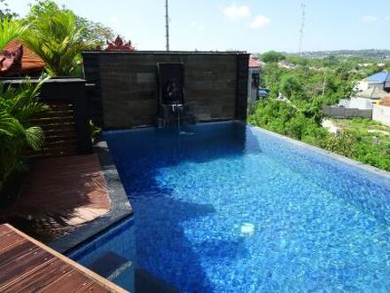 ジンバラン クリフス プライベート プール ホテル & スパ 写真