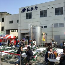 お祭りは出店が沢山