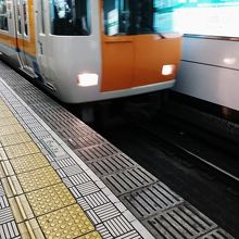 近鉄のほうです。