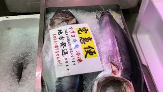 賑やかな商店街