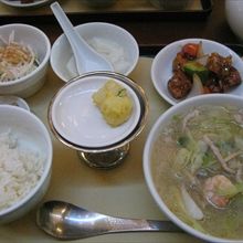 料理もしっかりと量があります