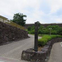 甲府駅側からの昇り口