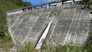 ダムカードは、「道の駅 いかりがせき」で