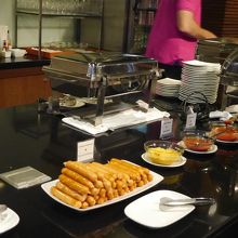 ホットミールも少々ですがあります