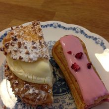 テイクアウト：シュークリームとエクレア（半分）