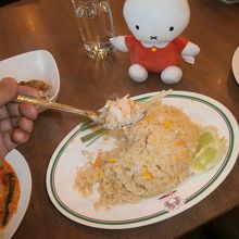 海老チャーハン小サイズです。