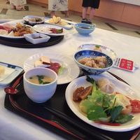 ビュッフェの種類が多いので少しずついろんなものを味わいました