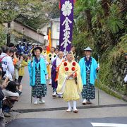 大名行列の奴踊りが見もの