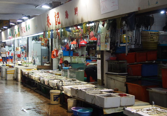 北角渡輪碼頭海鮮档