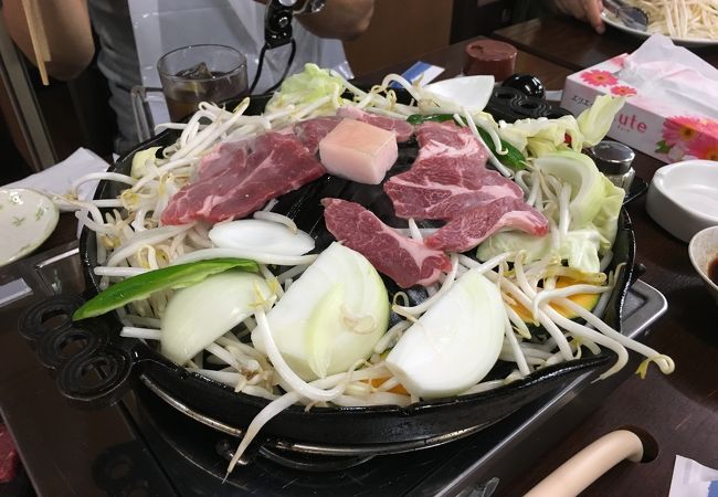 肉は臭みがまったくなく、柔らか〜い！