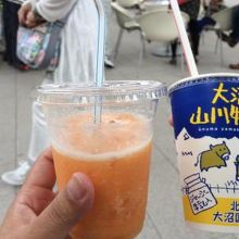 メロンジュースとシェイク