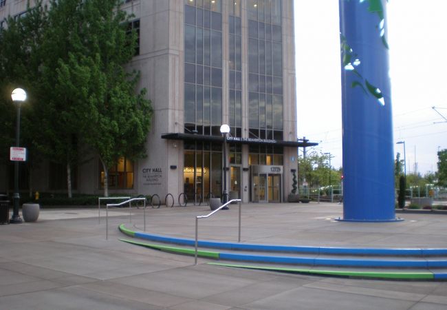 Beaverton Central MAX Station